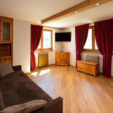 Casa Marcos Apartment Livigno Bagian luar foto
