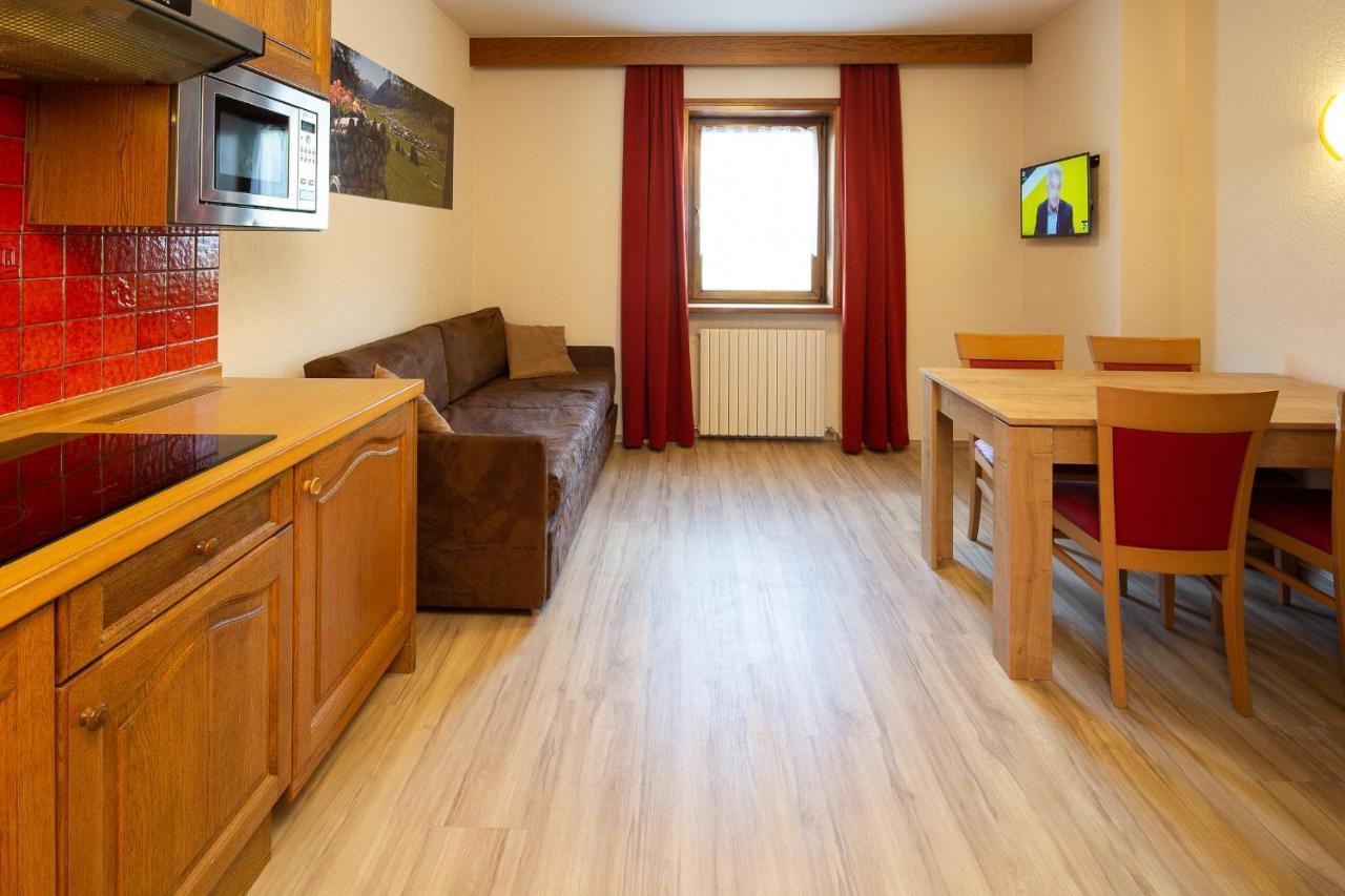Casa Marcos Apartment Livigno Bagian luar foto