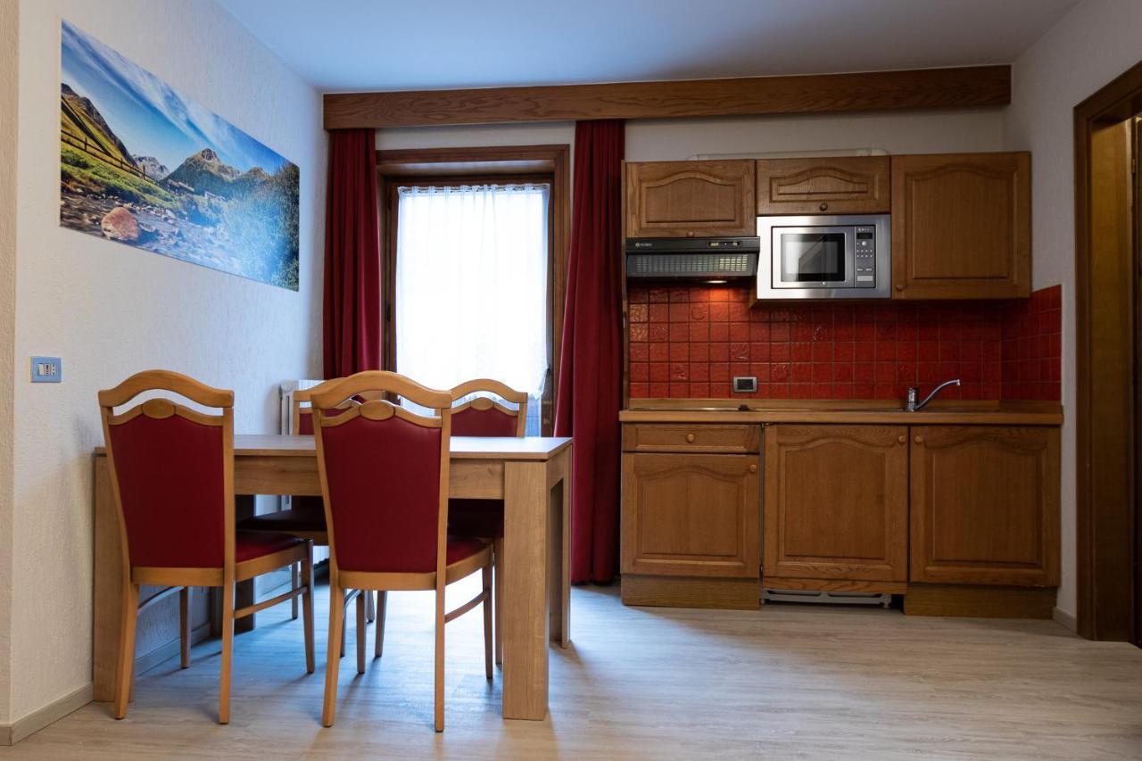 Casa Marcos Apartment Livigno Bagian luar foto