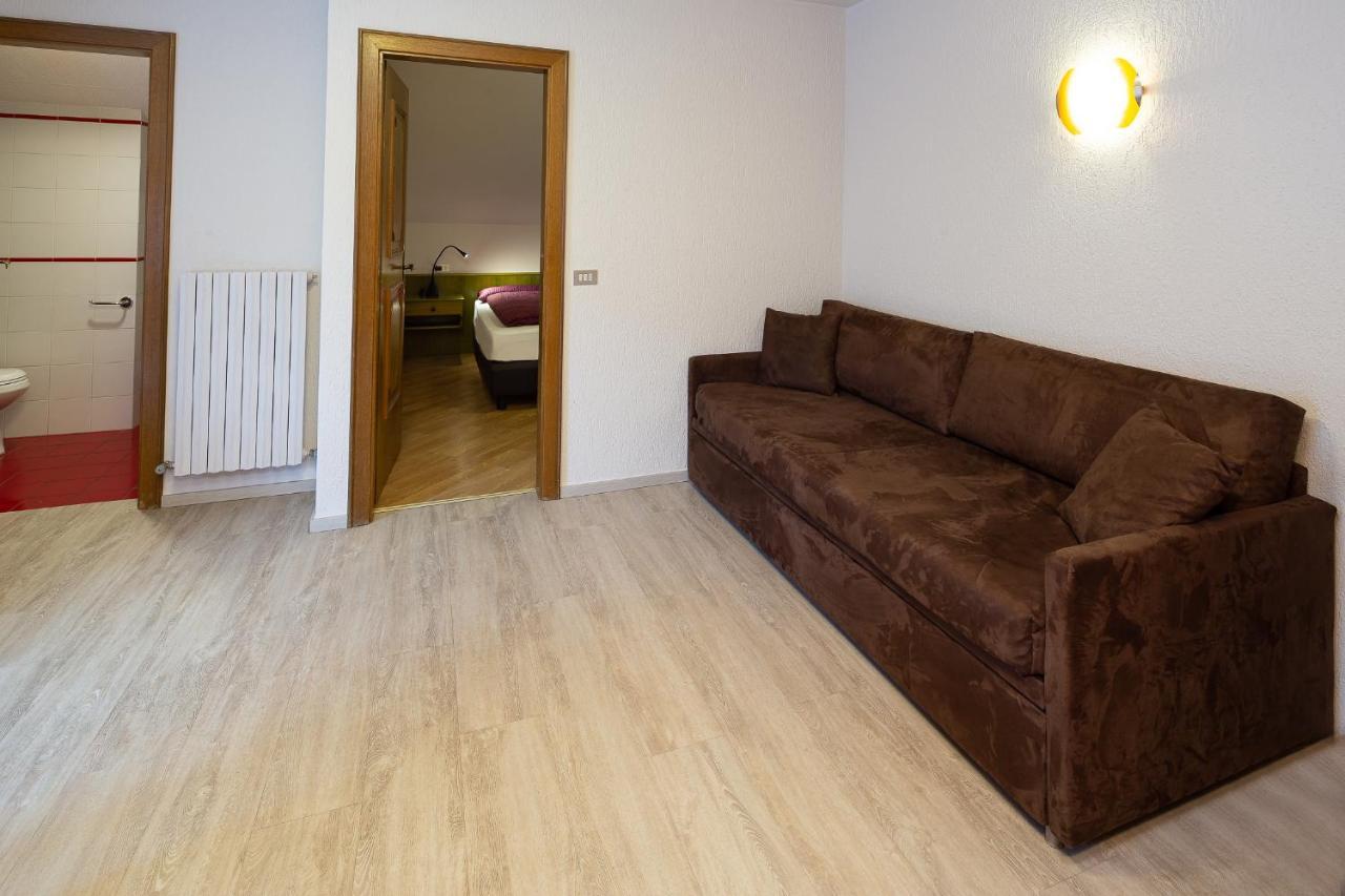 Casa Marcos Apartment Livigno Bagian luar foto