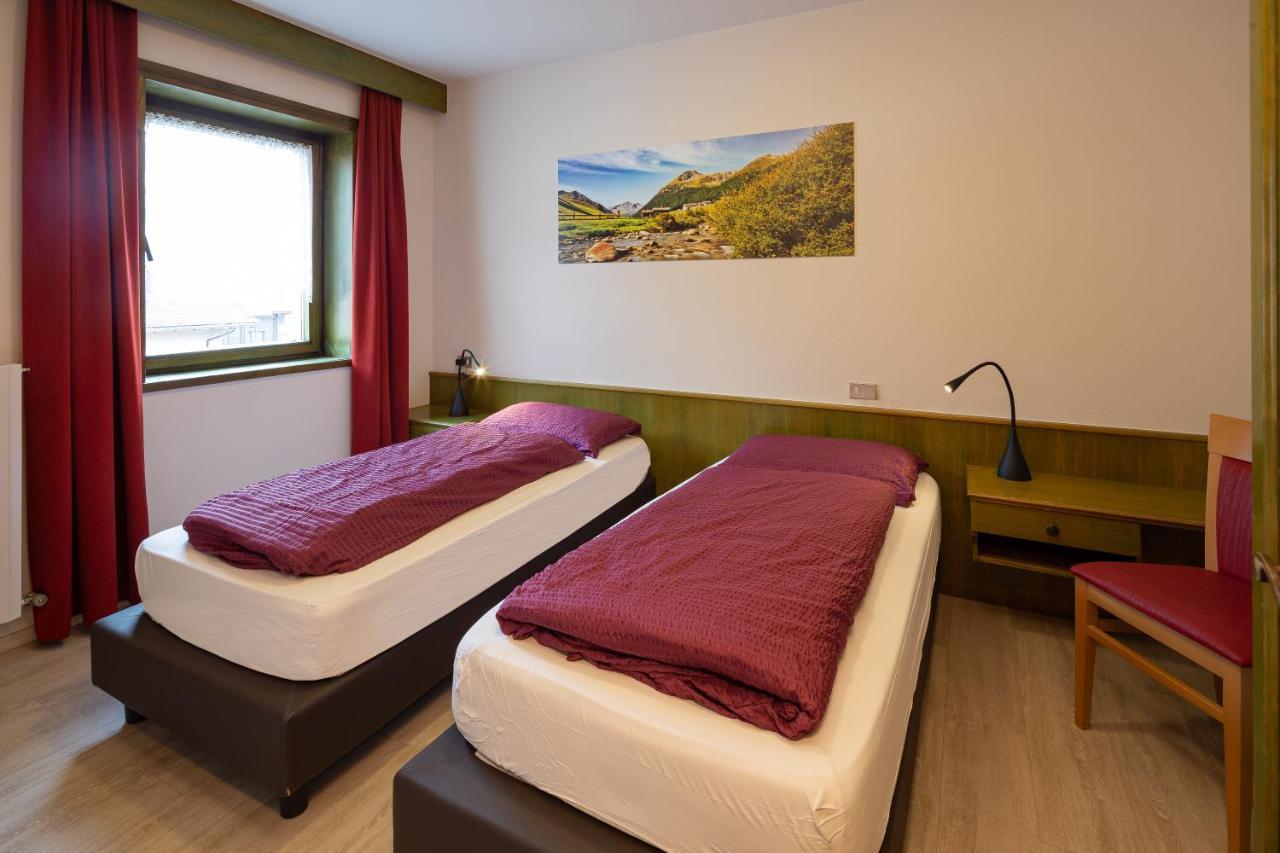 Casa Marcos Apartment Livigno Bagian luar foto